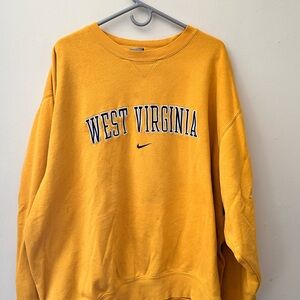 Vintage Nike Men's Yellow West Virginia Crewneck Sweater